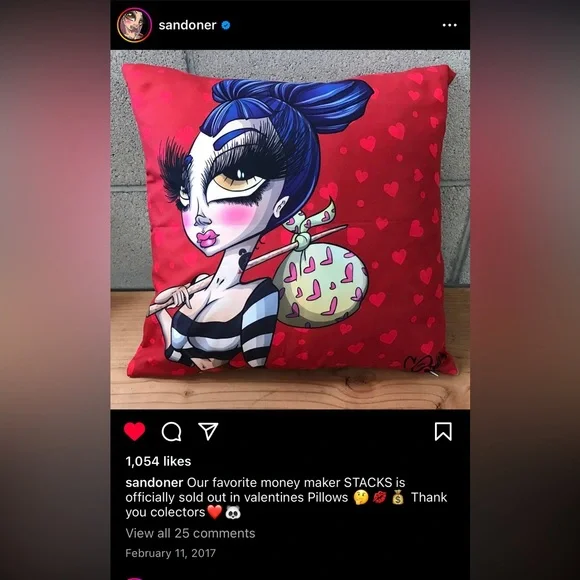 Sand Oner 2017 Special Edition Stacks Valentines Day print Pillow
